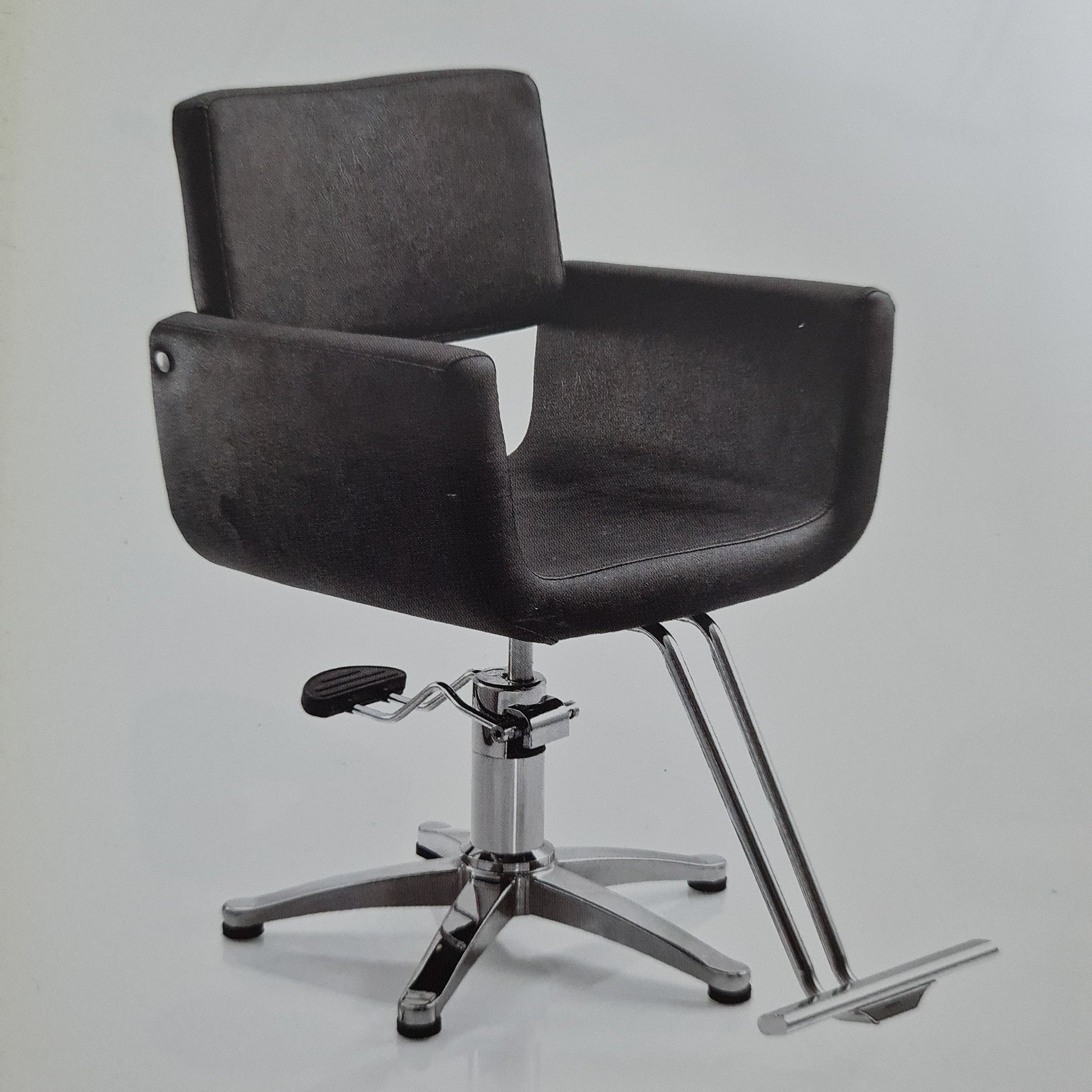 កៅអីកាត់សក់ Y65-A6 ពណ៌ខ្មៅ (Black)